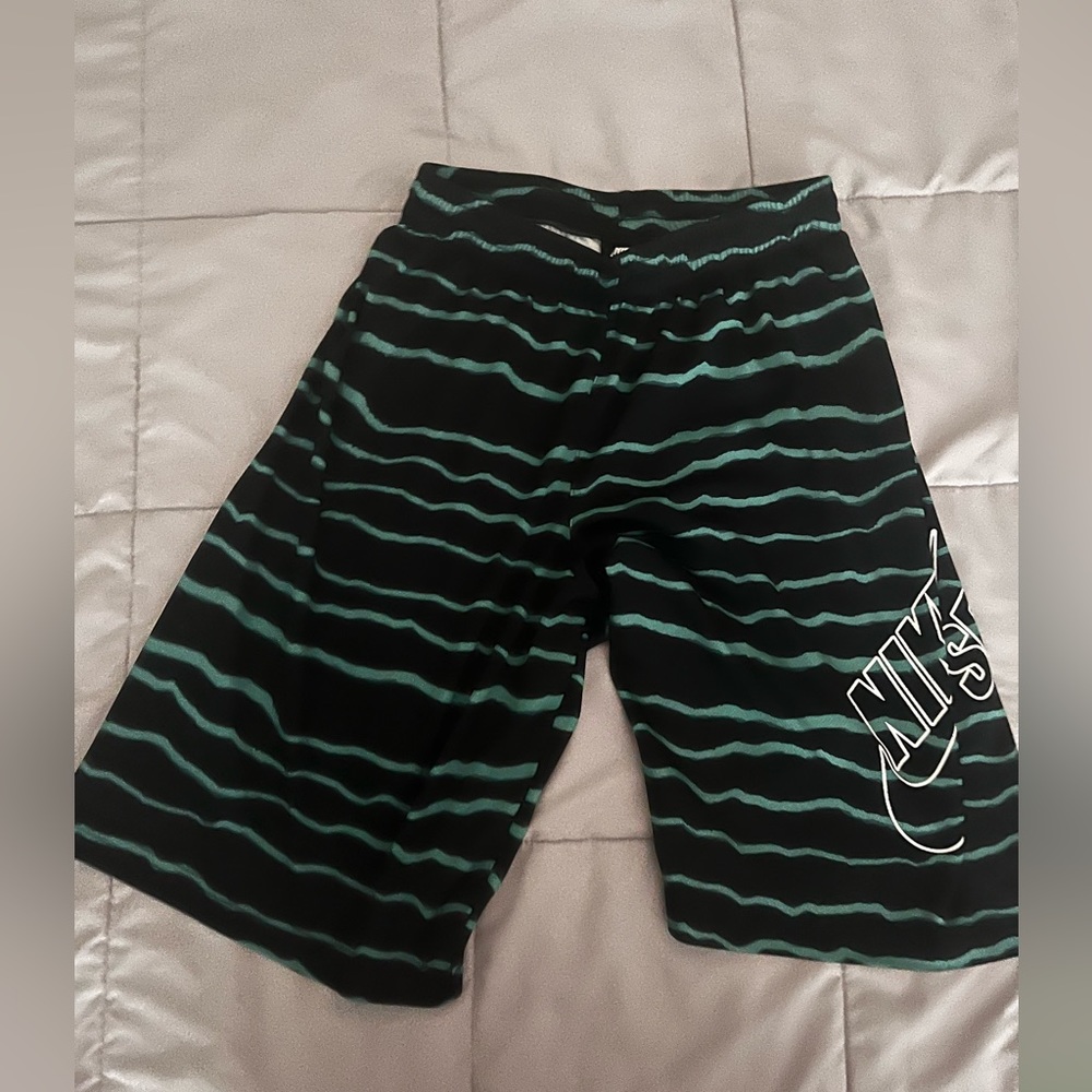 Nike skateboarding shorts